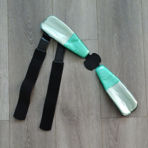 Black Ankle Support Brace - Picture 3 of 9